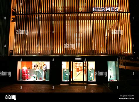 closest Hermes store